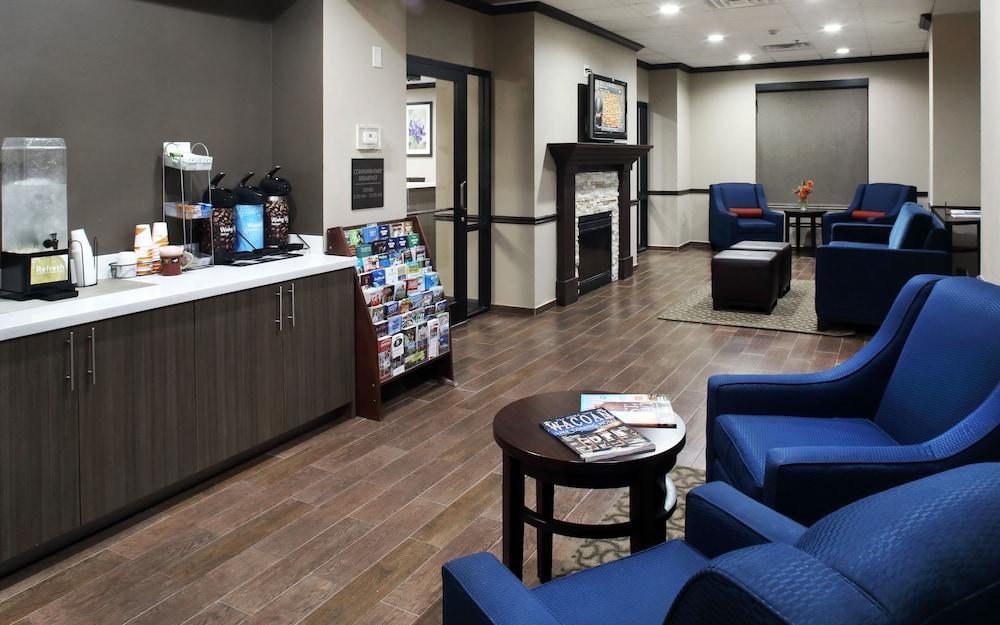 Comfort Suites Waco Near University Area Exterior foto