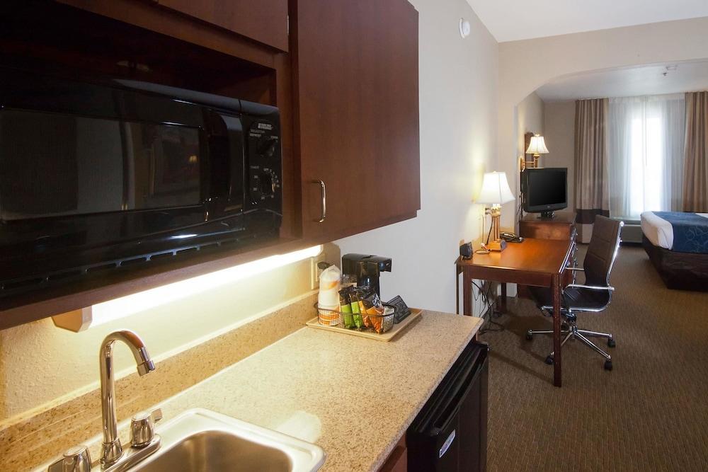 Comfort Suites Waco Near University Area Exterior foto