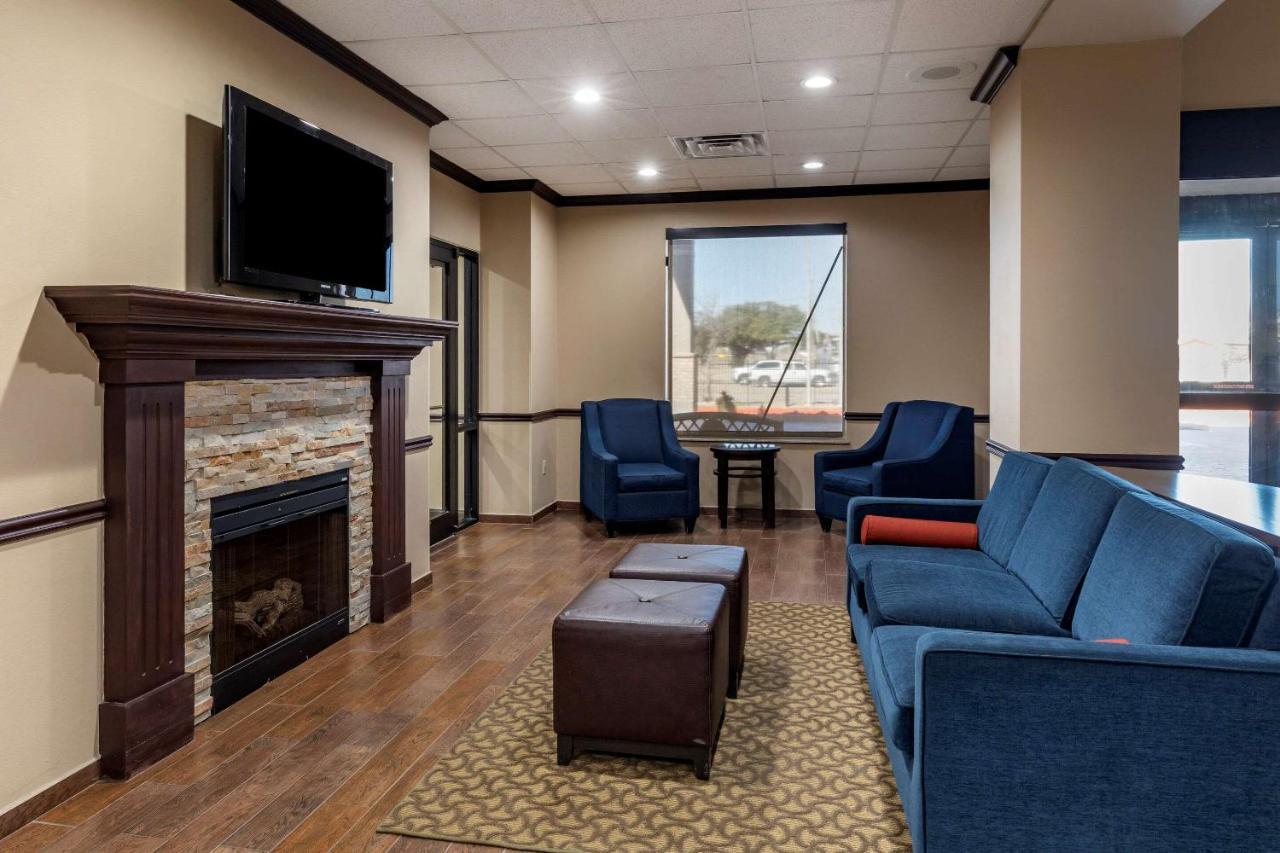 Comfort Suites Waco Near University Area Exterior foto
